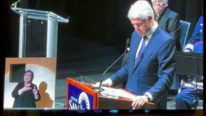 Clinton honors Mineta at San Jose memorial